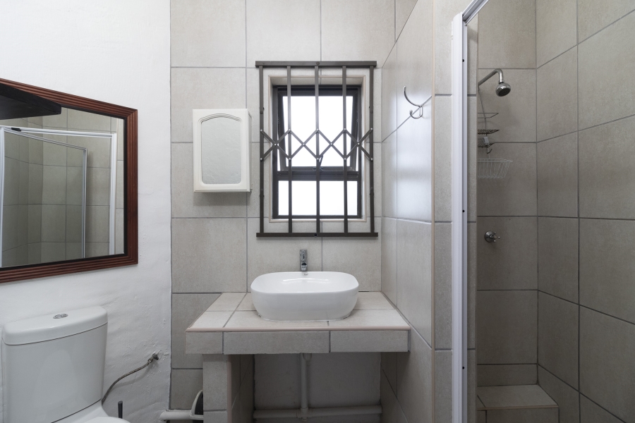 6 Bedroom Property for Sale in West Beach Eastern Cape